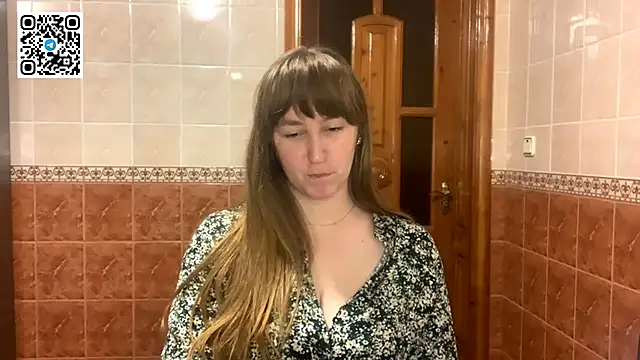 MaroonMoon  online show from 12/16/25, 08:57