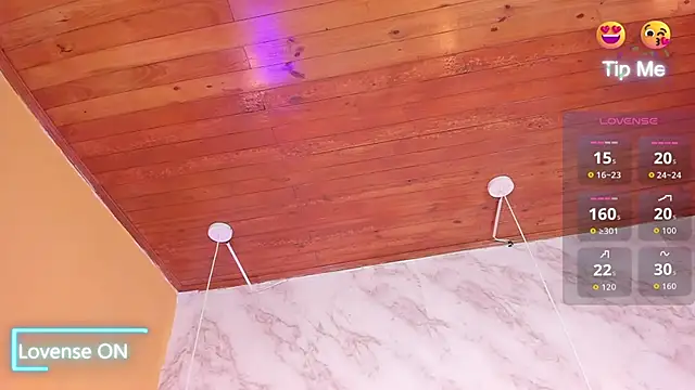 cristal herrera  online show from 09/26/25, 04:19