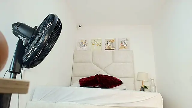 elizawiliamst online show from 03/21/26, 11:58