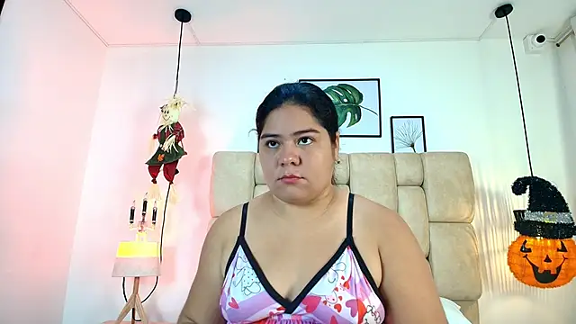 Snapshot of elizawiliamst chatting on 10/24/25, 11:53 elizawiliamst online show from 10/24/25, 11:53