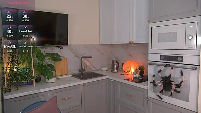 Snapshot of sofiapurex chatting on 10/29/25, 07:02 sofiapurex online show from 10/29/25, 07:02