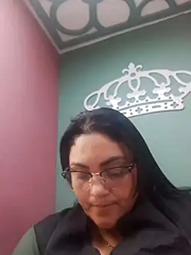 tiffany Johnson1 online show from 11/07/25, 05:39