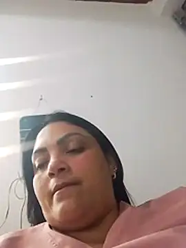 tiffany Johnson1 online show from 11/06/25, 02:04