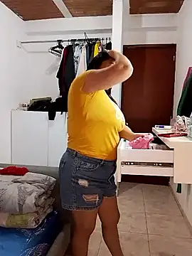 tiffany Johnson1 online show from 11/26/25, 01:38