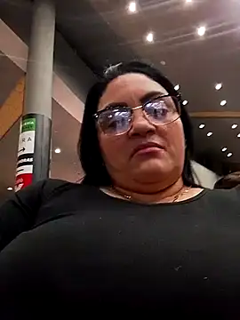 tiffany Johnson1 online show from 10/21/25, 11:15