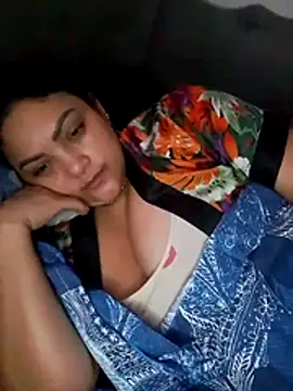 tiffany Johnson1 online show from 12/16/25, 11:47