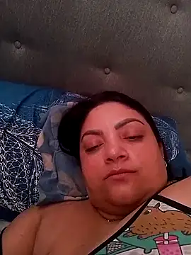 Snapshot of tiffany_Johnson1 chatting on 04/22/26, 01:29 tiffany Johnson1 online show from 04/22/26, 01:29