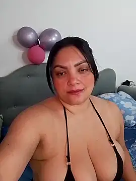 tiffany Johnson1 online show from 02/13/26, 10:32