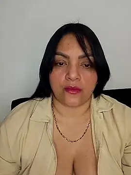 tiffany Johnson1 online show from 09/21/25, 03:11