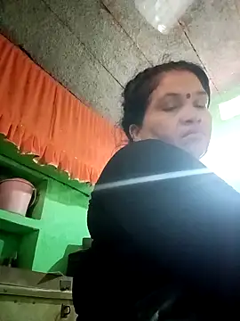 Snapshot of Manavi_x chatting on 04/24/26, 08:05 Manavi x online show from 04/24/26, 08:05