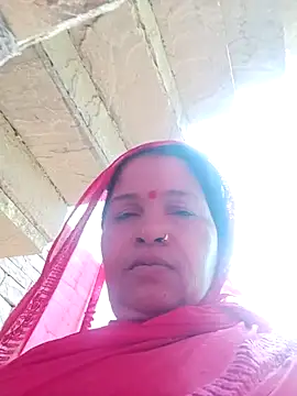 Snapshot of Manavi_x chatting on 06/11/26, 04:09 Manavi x online show from 06/11/26, 04:09