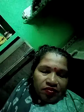 Manavi x online show from 09/22/25, 09:43