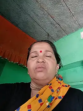 Snapshot of Manavi_x chatting on 06/21/26, 07:36 Manavi x online show from 06/21/26, 07:36
