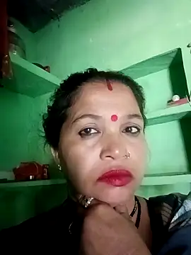 Manavi x online show from 10/19/25, 10:29