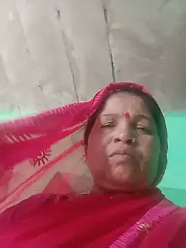 Snapshot of Manavi_x chatting on 06/27/26, 04:07 Manavi x online show from 06/27/26, 04:07