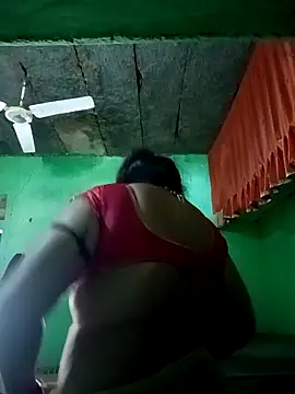 Manavi x online show from 03/21/26, 08:41