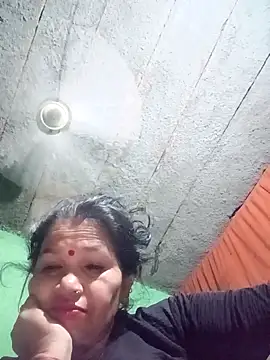 Manavi x online show from 04/12/26, 12:14