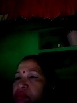 Manavi x online show from 04/01/26, 12:17