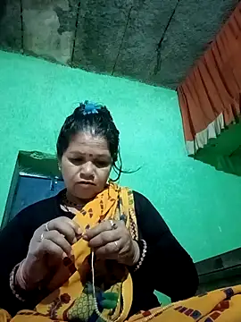 Manavi x online show from 04/13/26, 01:09