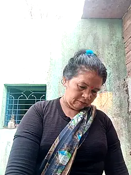 Snapshot of Manavi_x chatting on 05/13/26, 12:50 Manavi x online show from 05/13/26, 12:50