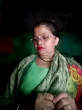 Manavi x online show from 10/09/25, 10:27