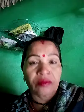 Manavi x online show from 10/28/25, 07:40