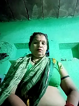 Manavi x online show from 09/12/25, 10:20