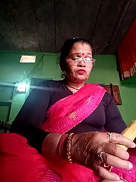 Manavi x online show from 03/04/26, 09:17