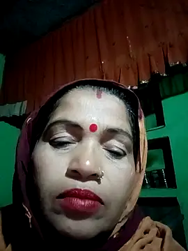 Manavi x online show from 11/13/25, 12:03