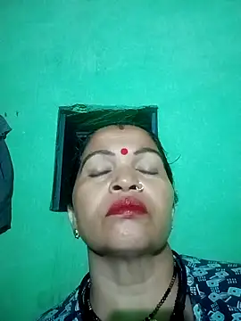 Manavi x online show from 10/20/25, 04:40