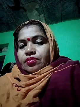 Manavi x online show from 11/16/25, 09:41