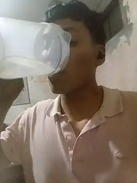 Bebicho14 online show from 09/20/25, 04:39