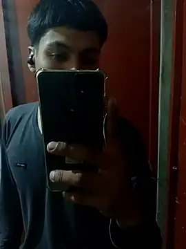 Bebicho14 online show from 01/15/26, 02:04