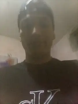 Bebicho14 online show from 11/21/25, 04:33