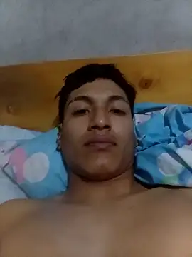 Bebicho14 online show from 09/23/25, 04:25