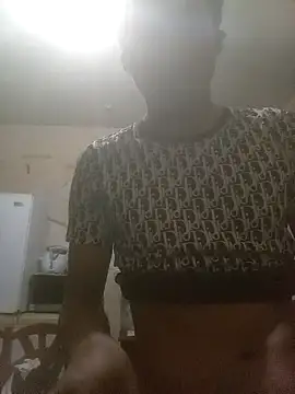 Bebicho14 online show from 11/22/25, 05:28