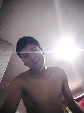 Bebicho14 online show from 02/10/26, 04:06