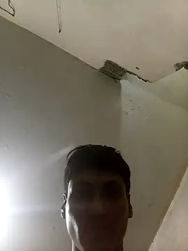 Bebicho14 online show from 09/26/25, 01:45