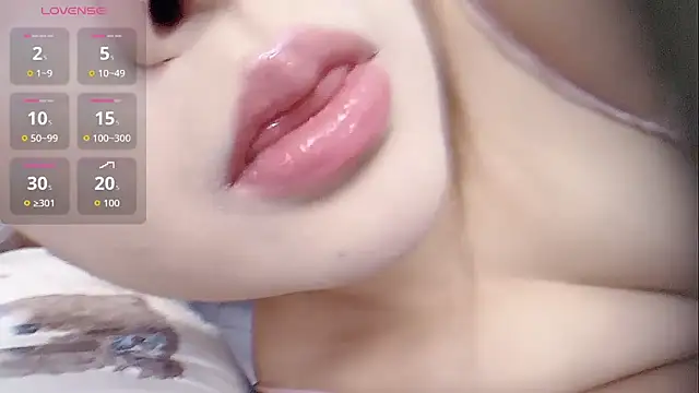 medusanamei online show from 09/22/25, 11:38