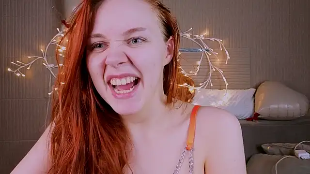 PollyVinice online show from 02/23/26, 03:34