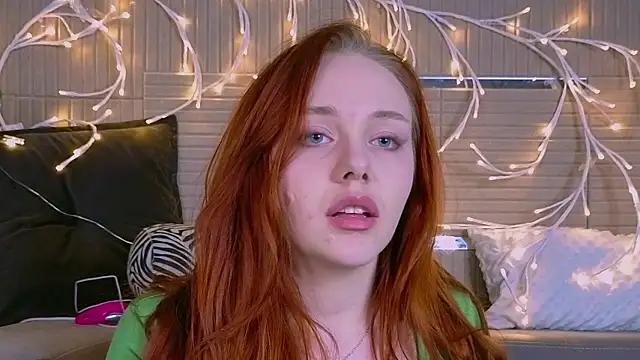 PollyVinice online show from 03/19/26, 05:46