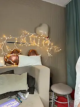 PollyVinice online show from 02/28/26, 06:18