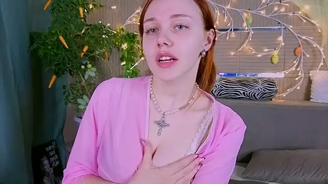 PollyVinice online show from 04/10/26, 04:58