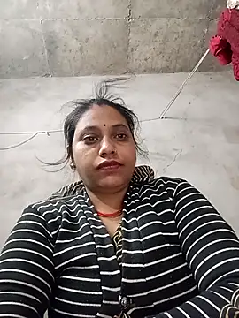 Sandhya x online show from 11/17/25, 08:29