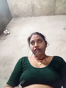 Sandhya x online show from 10/18/25, 03:47