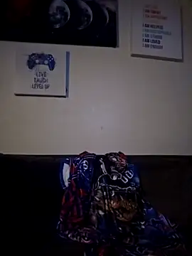 Snapshot of Yamiko42 chatting on 04/13/26, 01:26 Yamiko42 online show from 04/13/26, 01:26