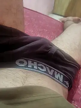 Rk3BULL online show from 10/04/25, 05:03