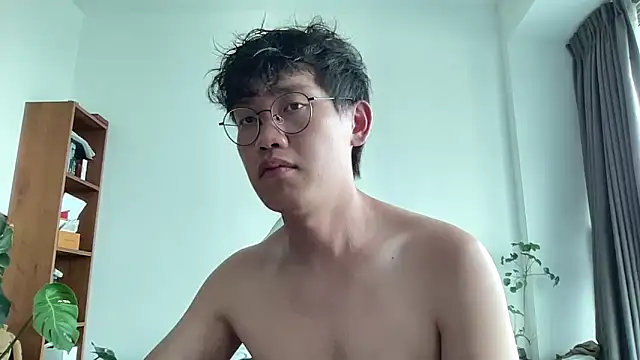 Passionatetwink2 online show from 10/24/25, 09:52