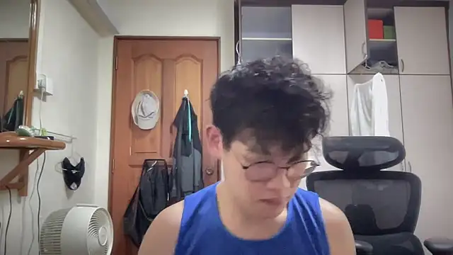 Passionatetwink2 online show from 10/06/25, 09:32