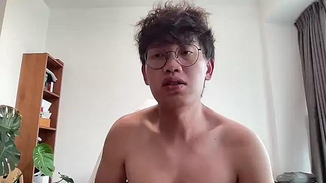 Passionatetwink2 online show from 10/27/25, 08:26